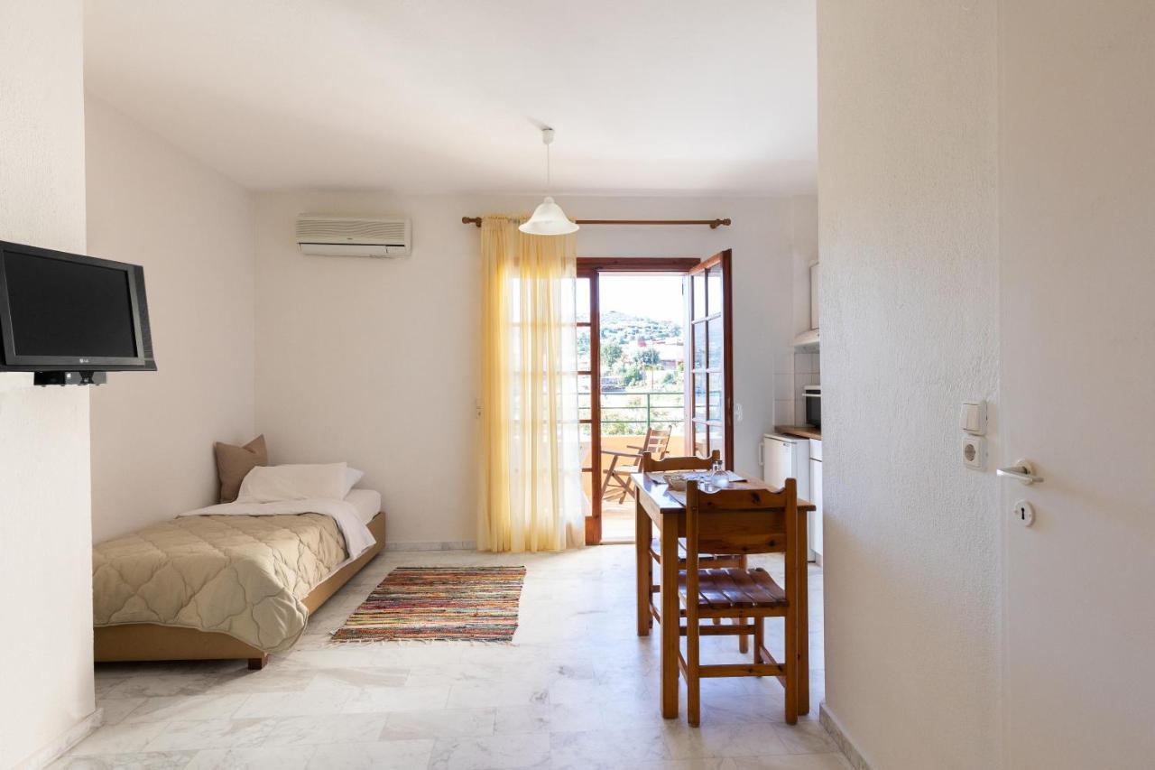 Chrysa House Apartments Agia Pelagia  Exterior foto